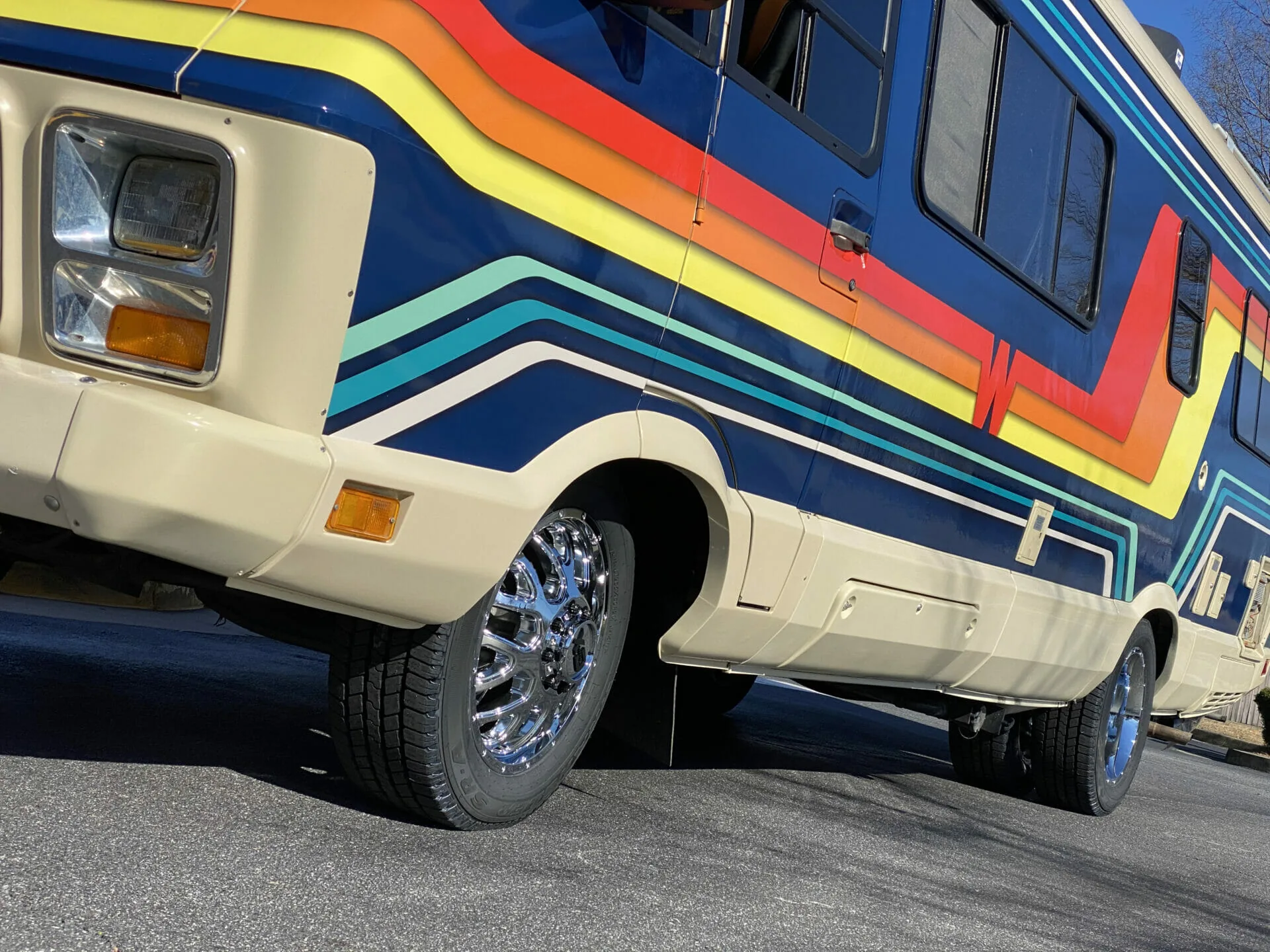 Retro RV Detail